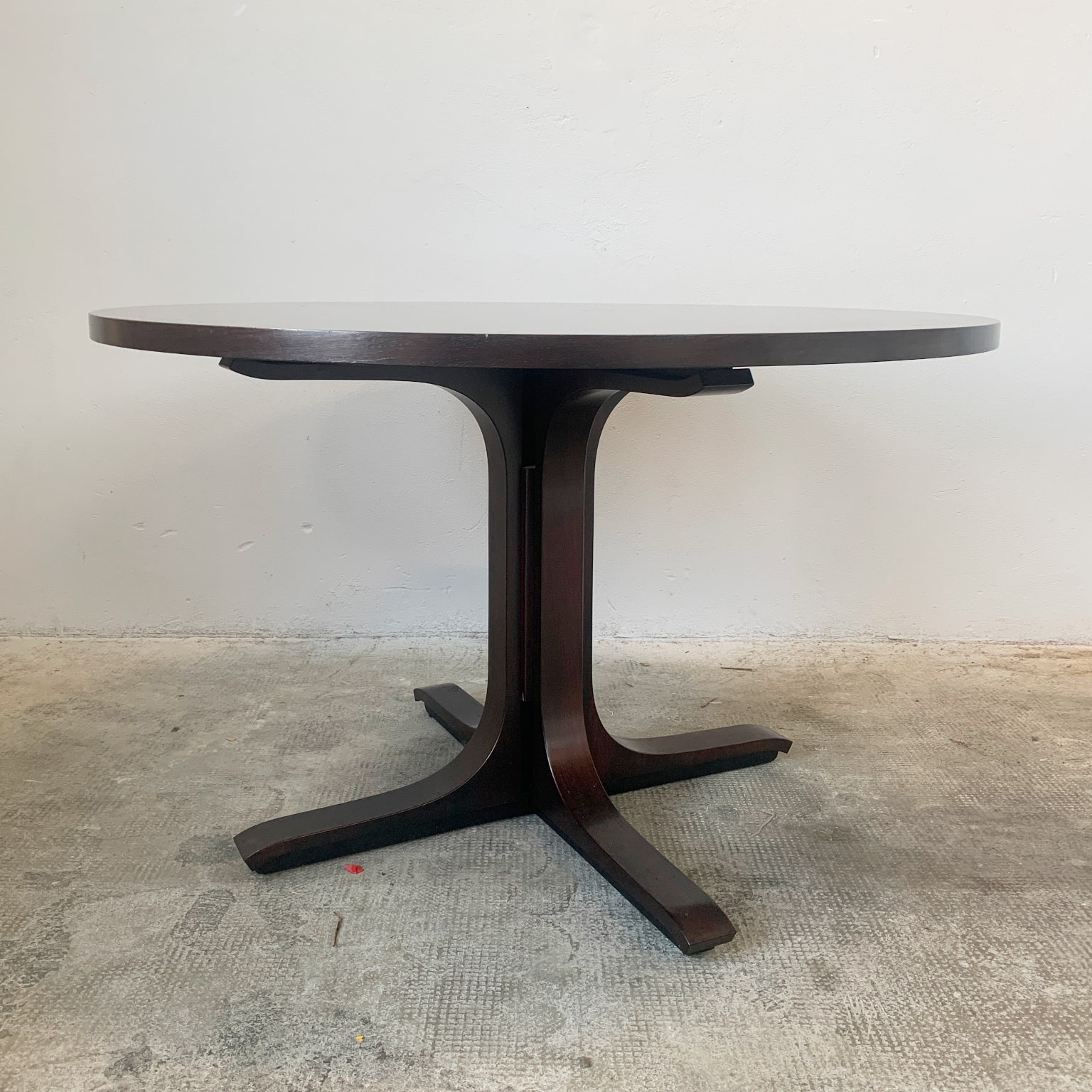 Giovanni Ausenda per Stilwood <br> Tavolo rotondo anni 60 - immagine 2