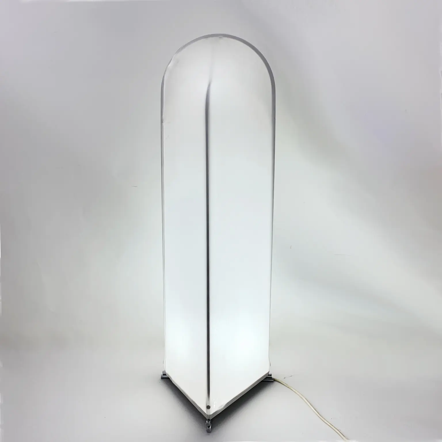 Kazuhide Takahama per Sirrah <br> Lampada da terra mod. Kazuki 2, 1975 - immagine 8