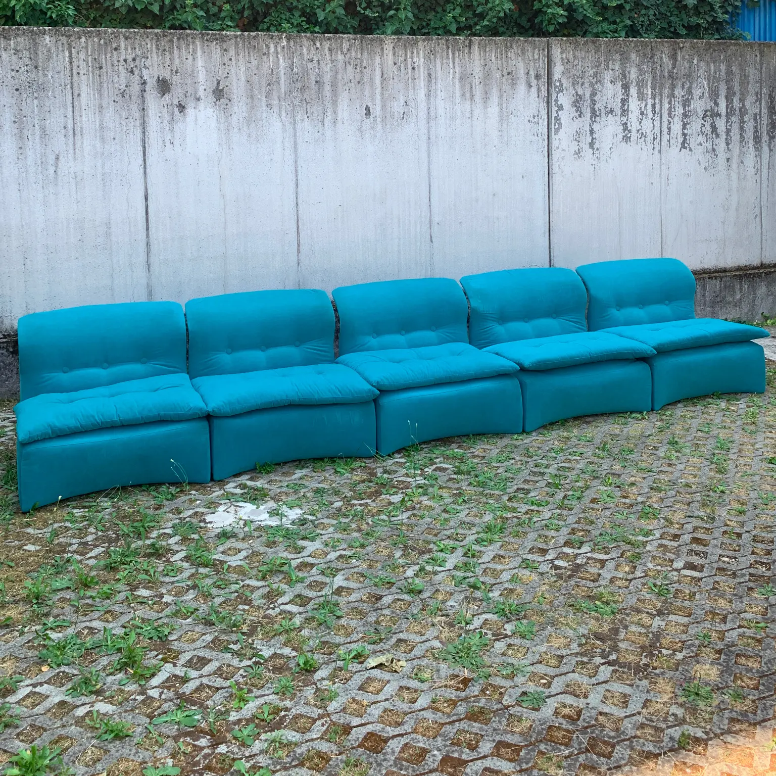 Giovanni Offredi per Saporiti <br> Set di 5 poltrone mod. Vela Bassa + tavolino, anni 70 - immagine 10