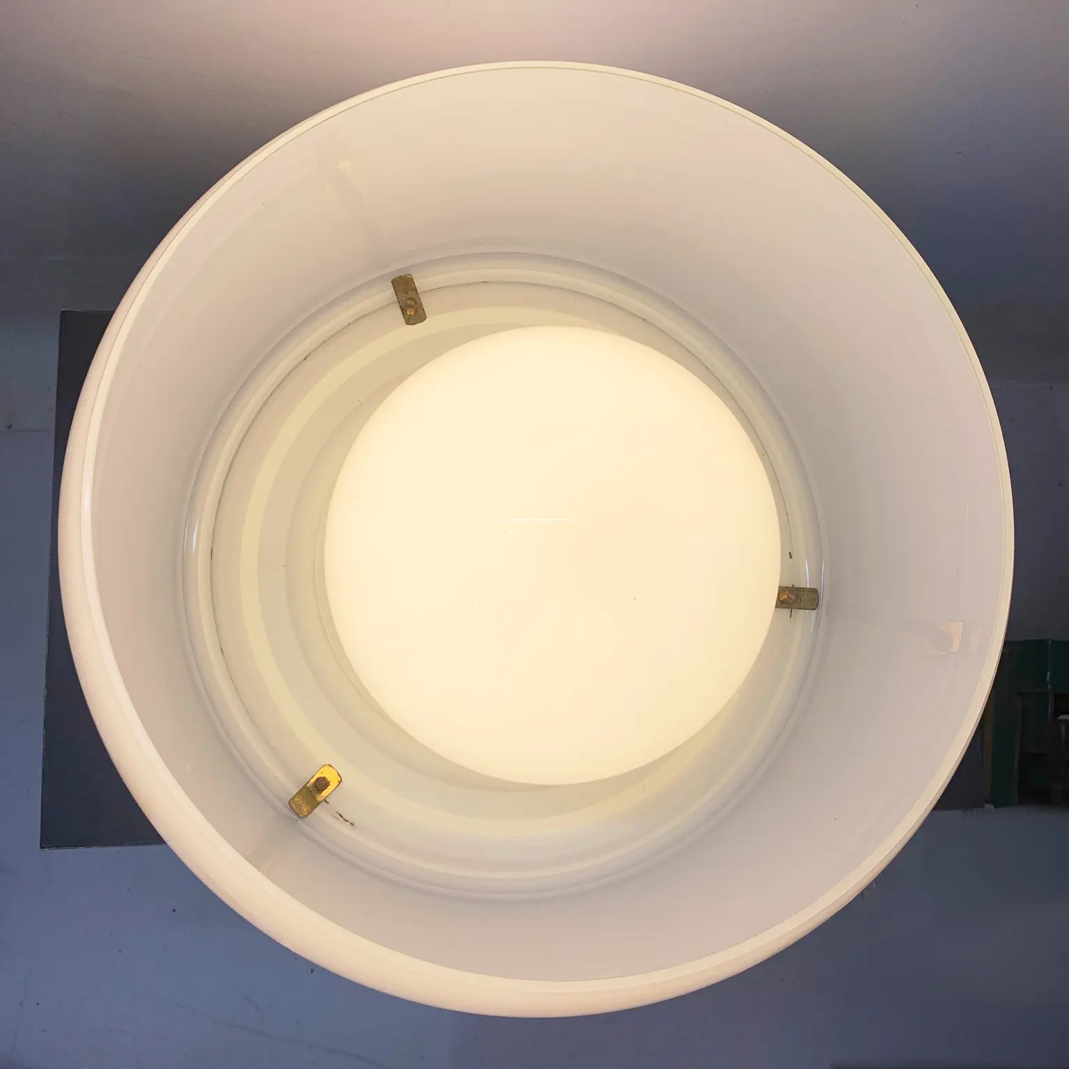 Vico Magistretti per Artemide <br> Lampada a plafoniera mod. Omega, 1962 - immagine 10