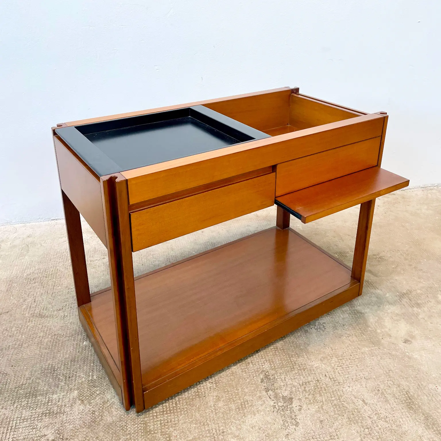 Angelo Mangiarotti per Molteni <br> Carrello bar mod. 4D, 1966 - immagine 2