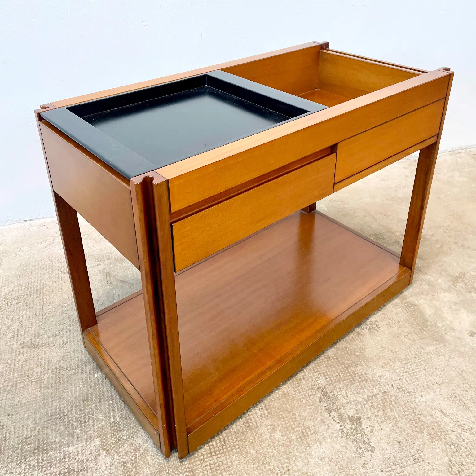 Angelo Mangiarotti per Molteni <br> Carrello bar mod. 4D, 1966 - immagine 3