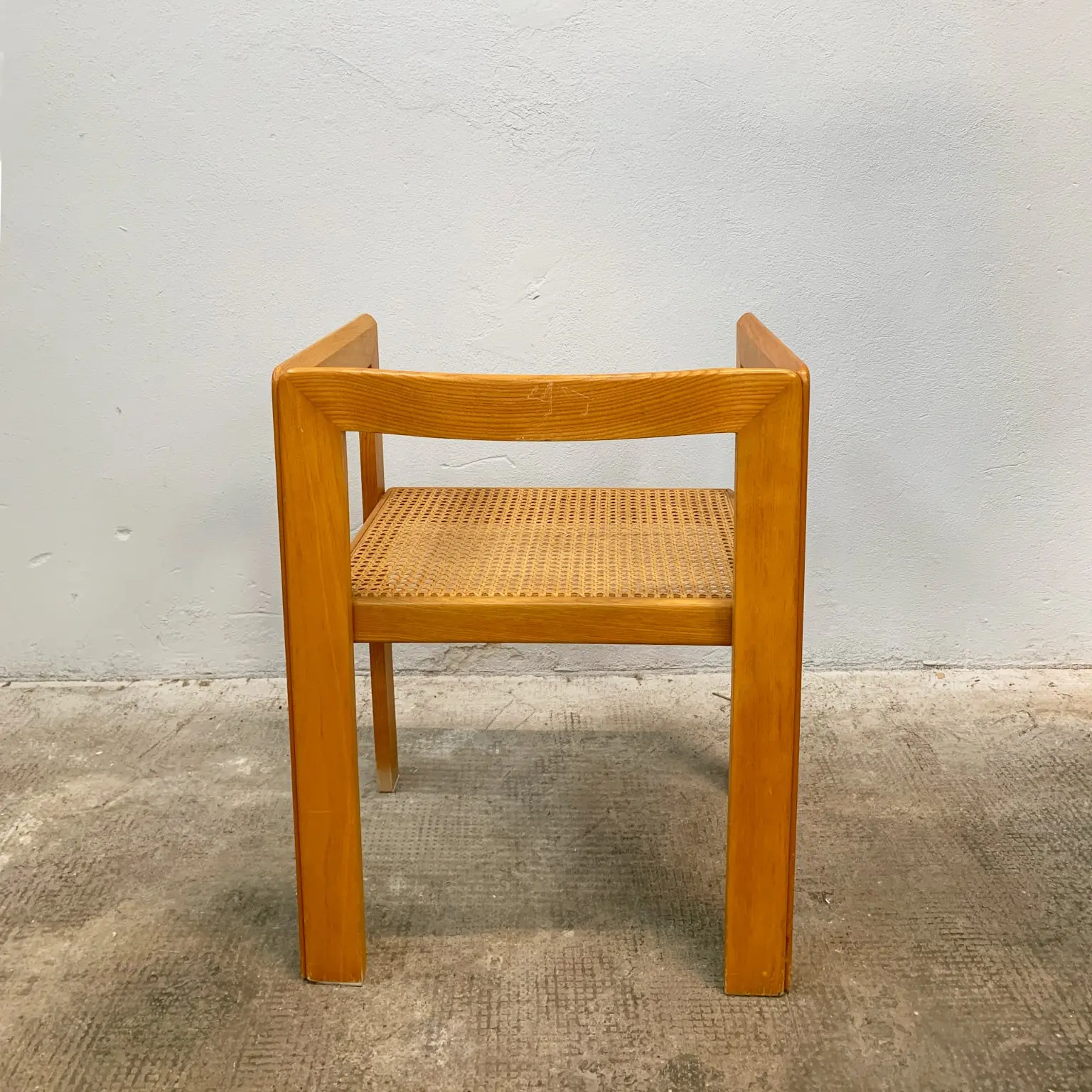 Derk Jan De Vries per Maisa <br> Gruppo di 4 sedie in legno di rovere, anni 70 - immagine 6