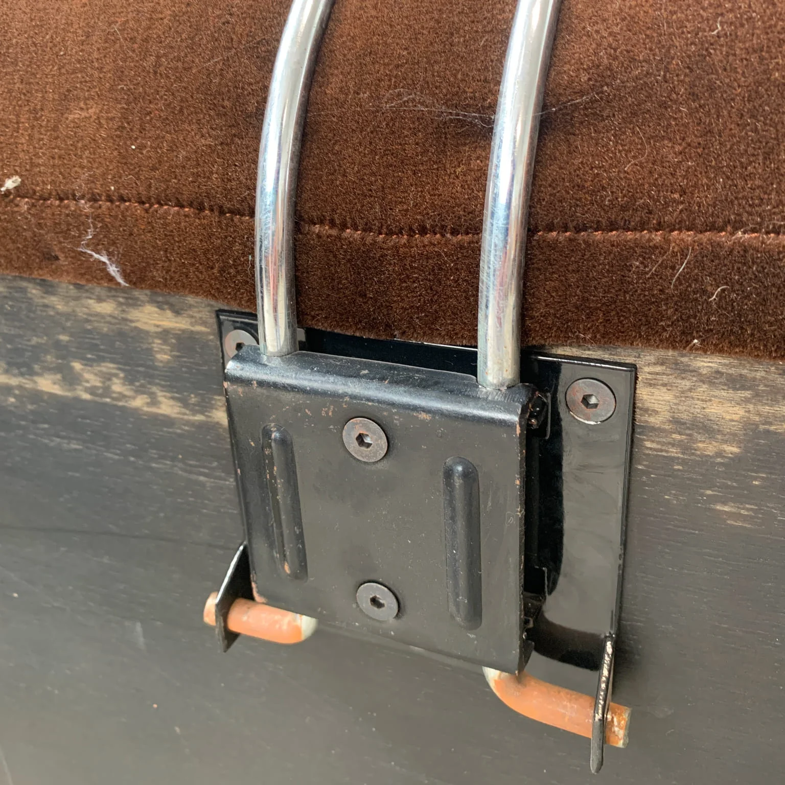 Afra e Tobia Scarpa per Cassina <br> Divano a 3 posti mod. Soriana, anni 70 - immagine 10