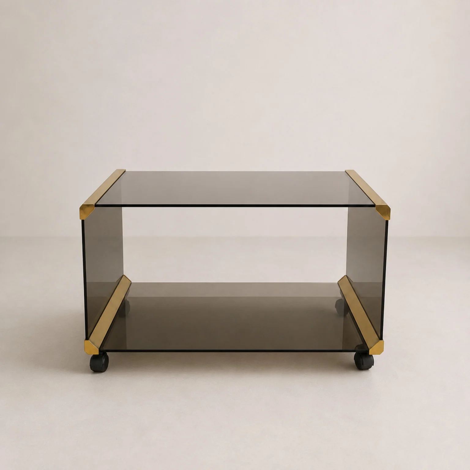 Pierangelo Gallotti per Gallotti & Radice <br> Carrello mod. George in vetro fumè, 1975